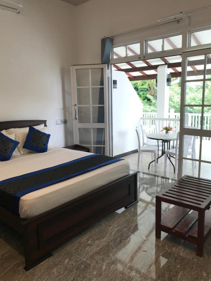 Duvi'S Shelter Bungalow Colombo Exteriör bild